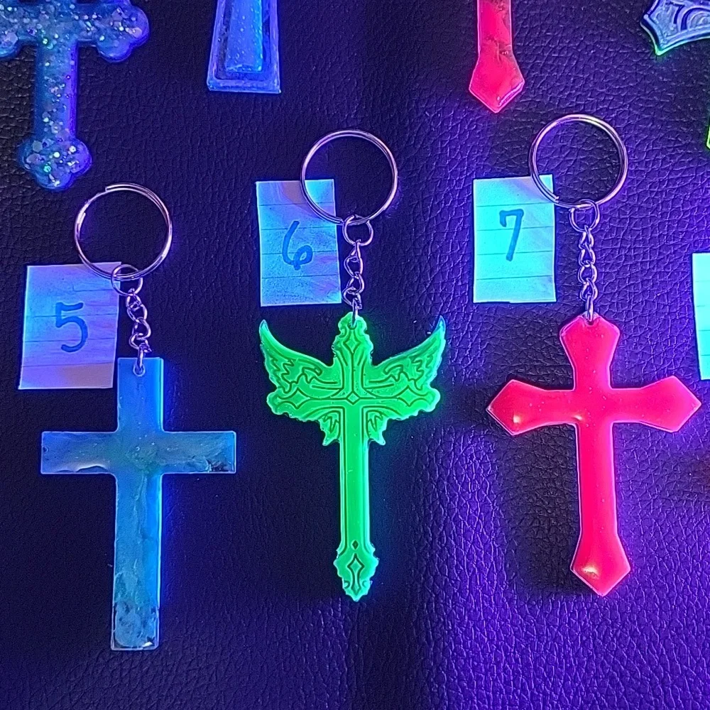 Handmade Cross Keychains - Picture 5 of 7